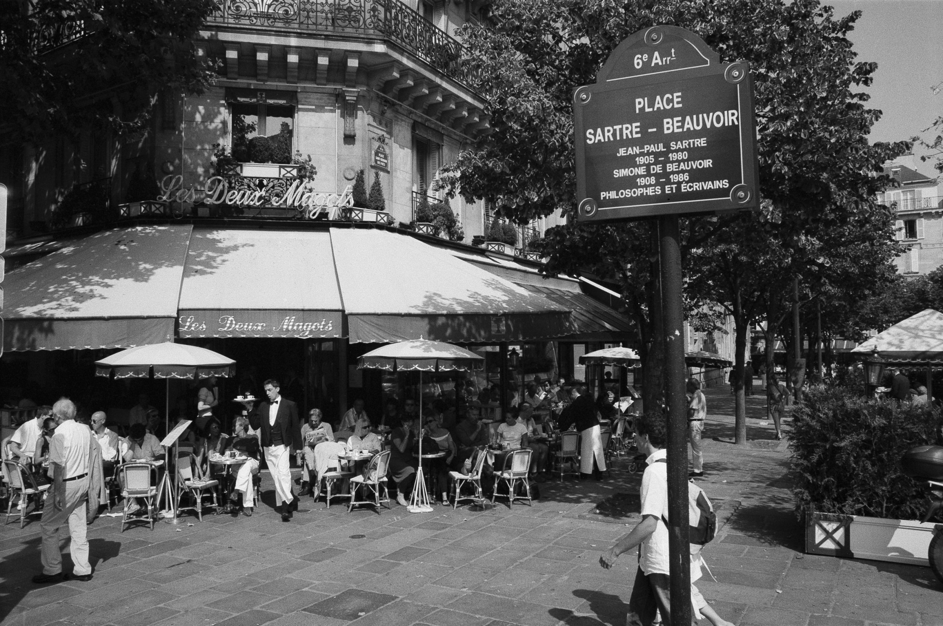 Кафе Deux Magot 