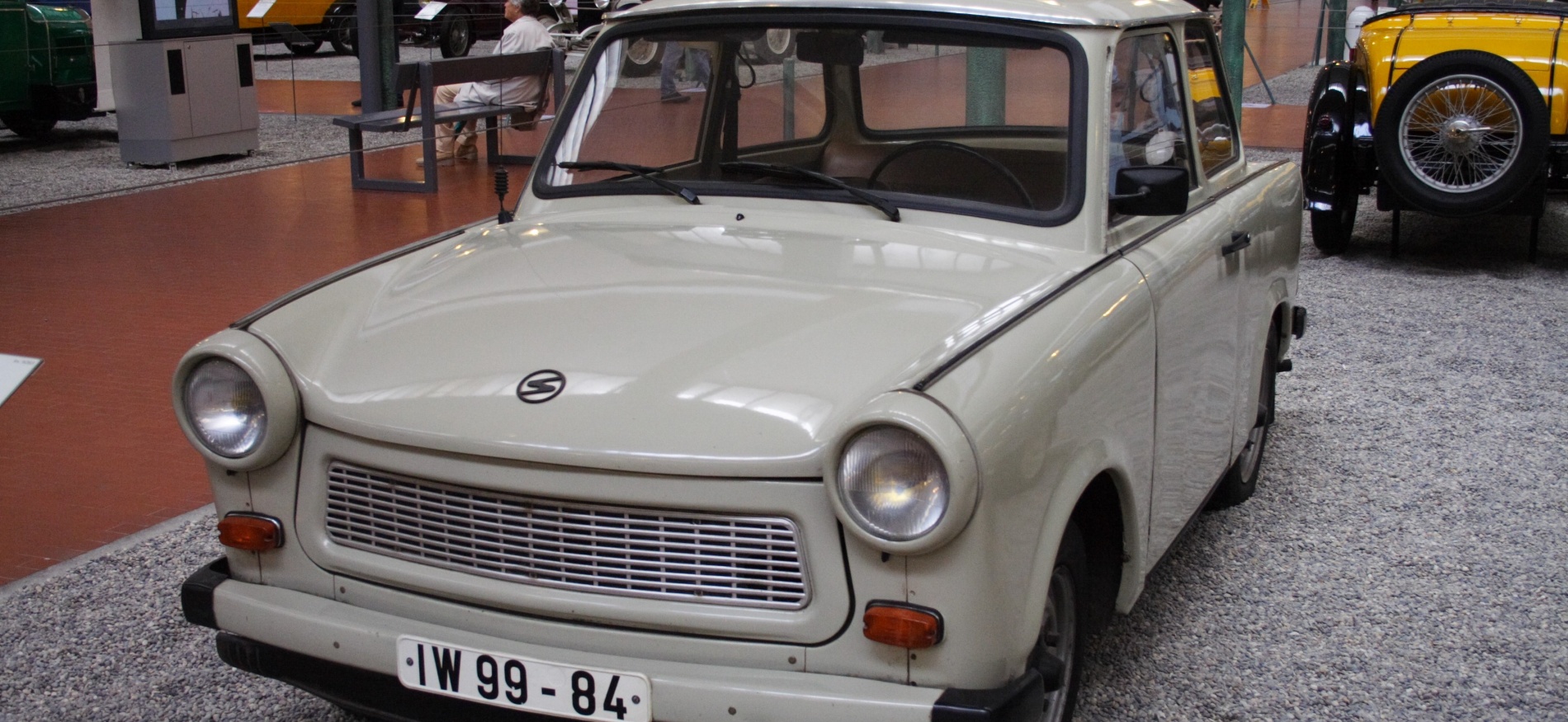 Германия, Берлин, Музей ГДР, автомобиль TRabant