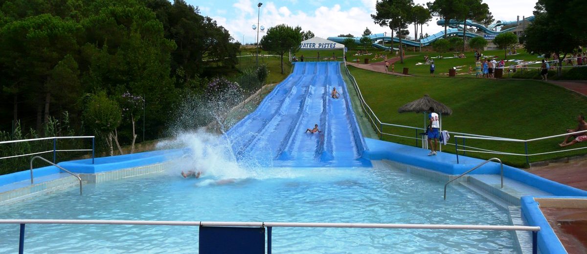 Испания, город Ллорет де Мара, водный парк Water World