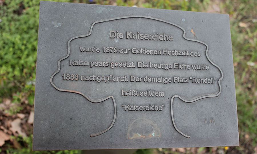 Германия, дуб Кайзера, памятная табличка