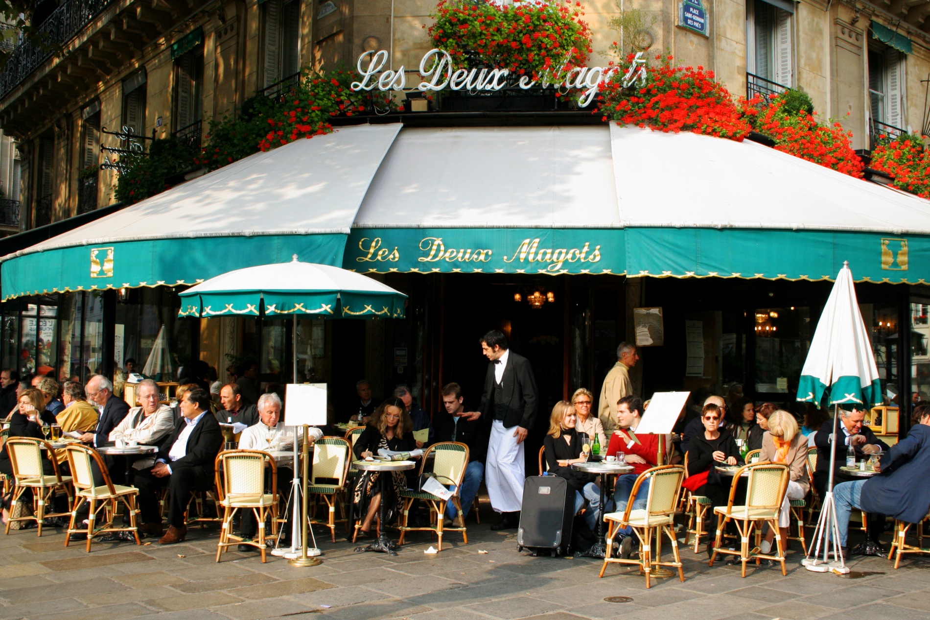 Кафе Deux Magot 